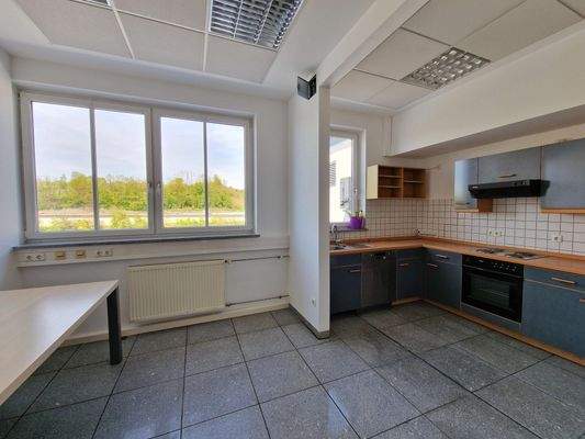 TEEKÜCHE - GEMEINSCHAFTSRAUM