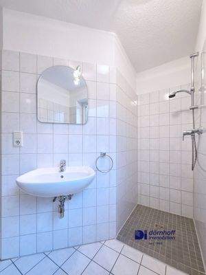 Gäste WC mit Dusche