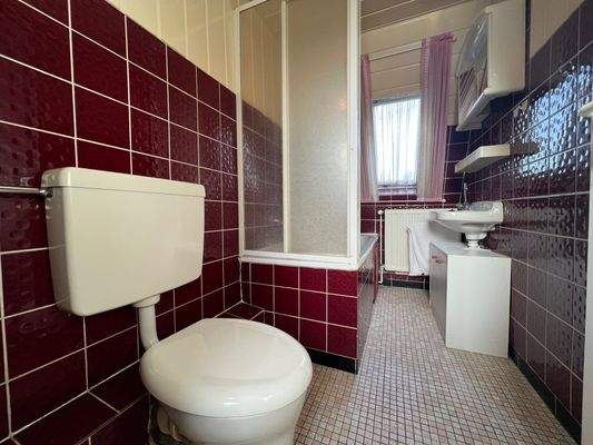 Bad Obergeschoss.jpeg