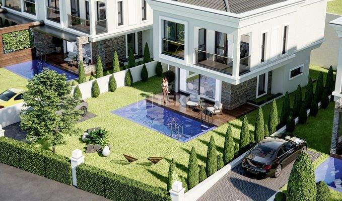 Brand-New Villas with Pools Near Daily Amenities in Aydın