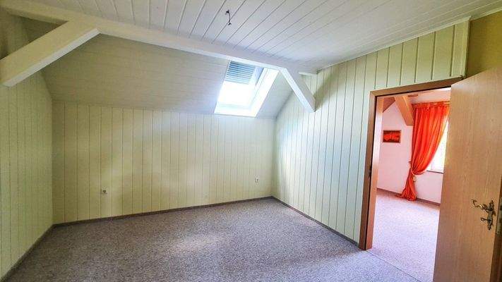 Schlafzimmer 2 (OG)
