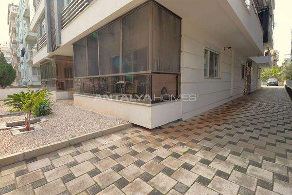Furnished Flat with Indoor Parking in Antalya Muratpaşa