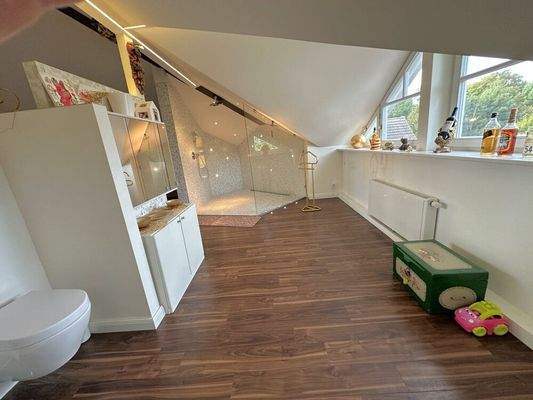 Duschbad Dachgeschoss