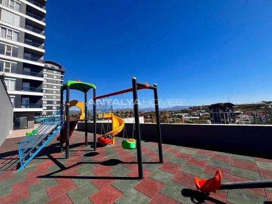 Alanya Flats with Private Beach and Shuttle Service in Avsallar