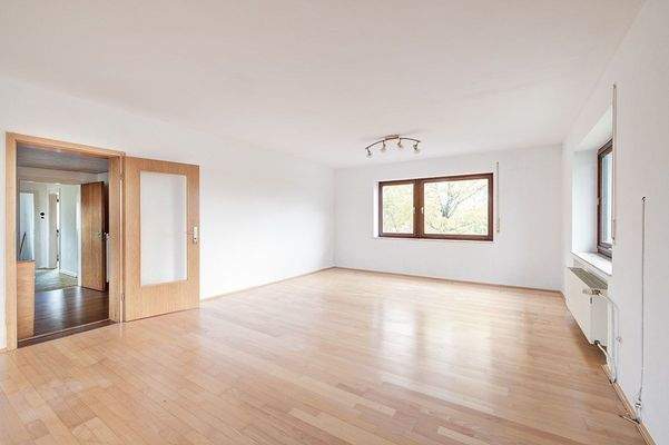 Wohn-/Esszimmer Dachgeschoss