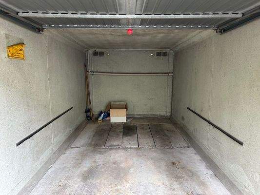 Garage innen