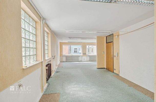 Wohn-/Esszimmer 1.OG