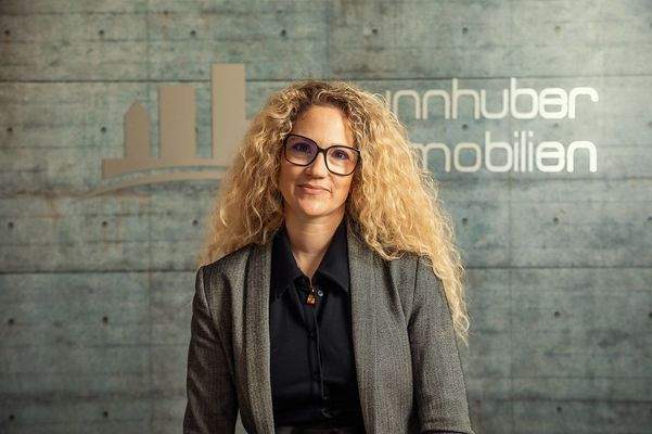 Ihre Maklerin: Britta Maier-Brunnhuber