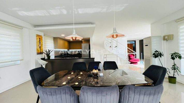 Luxury House with Pool for Sale in Antalya Kemer