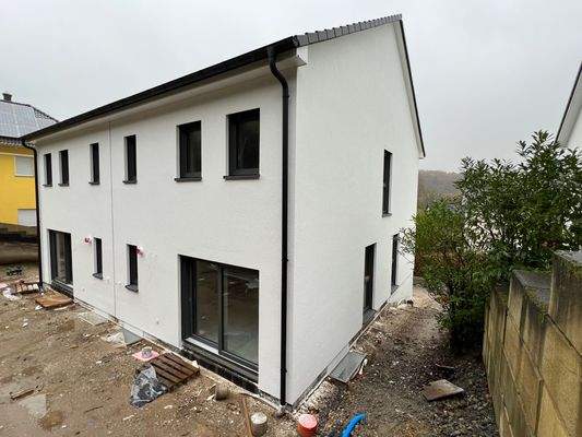 Stadtbredimus_Fassade (3).jpg