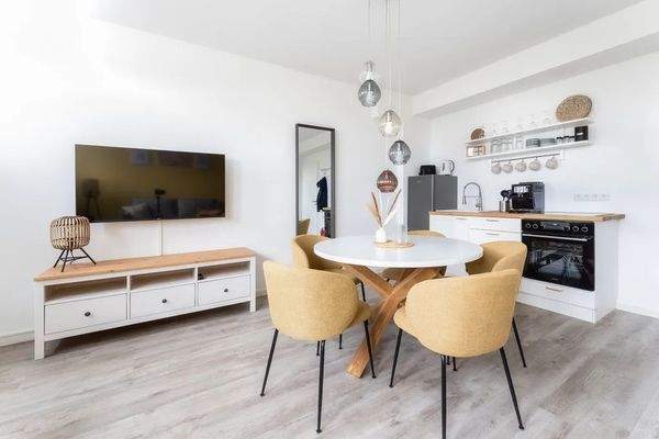 d45bc5b6-f492-446c-9417-1bbd5a5bb1d2