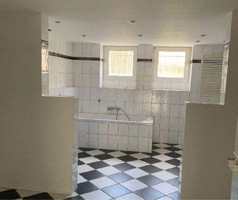 Gartengeschoss Badezimmer