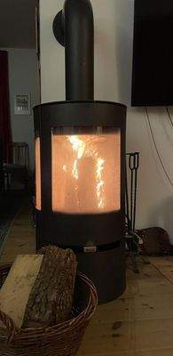 Kaminofen im Wohnzimmer