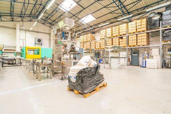 Produktionshalle (Gebäude 1)