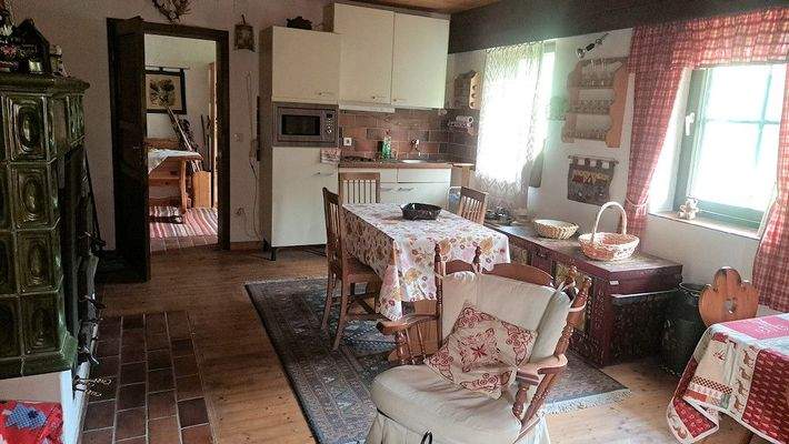 Wohnzimmer der Untergeschosswohnung_B.jpg