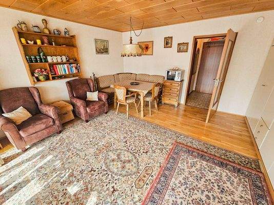 Wohn- und Schlafzimmer