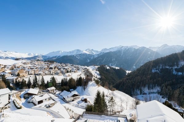 Ausblick Serfaus Winter.jpg