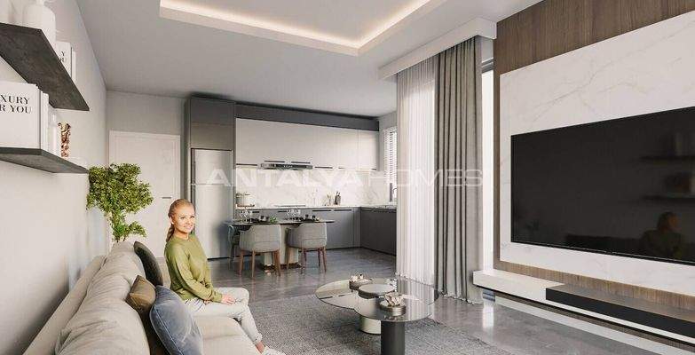 Properties in a Complex with Pool in Alanya Mahmutlar