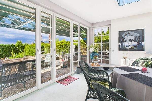 Atemberaubend schön – wie Marilyn. Ein Wintergarten voller Licht.