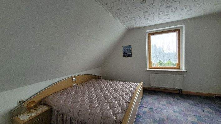 Schlafzimmer DG