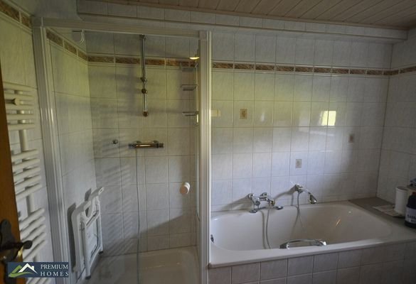 Angerberg - Bauernhof/Wohnbereich zum Mieten - Bad EG