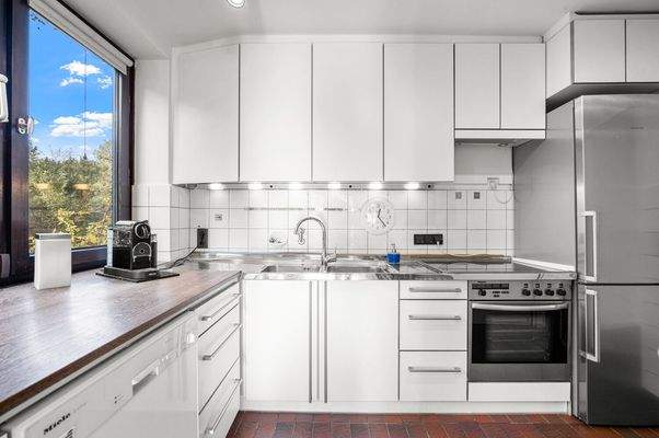 Einbauküche: Maßgefertigte Tischlerarbeit