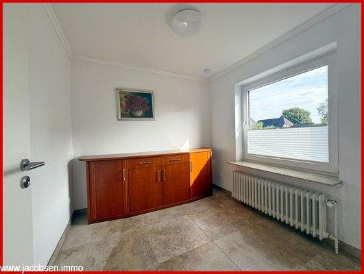 Büro im Erdgeschoss