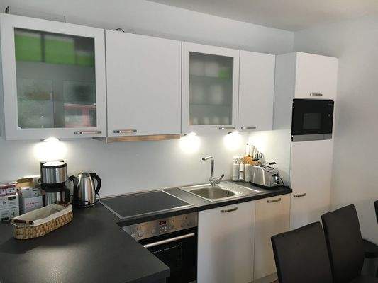 Vollausgestattete Einbauküche