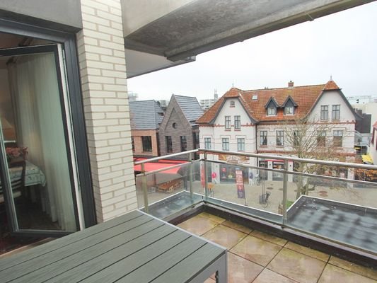 Großer Balkon in östlicher Ausrichtung