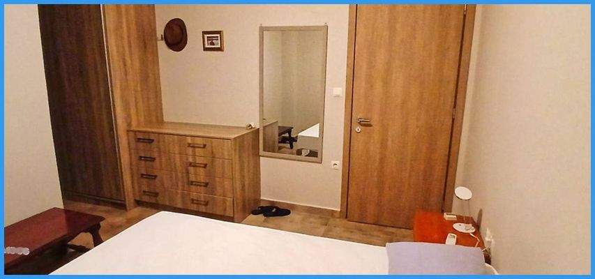 ca5ac2b77ac24a42835934c9d028931f-original