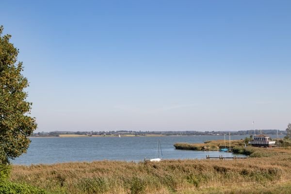 Reetdach-Doppelhaus nahe der Schlei