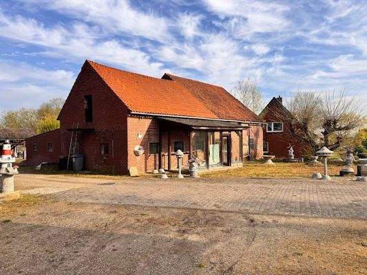 Abrissgebäude Seitenansicht