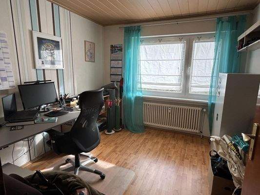 Kinder- oder Arbeitszimmer