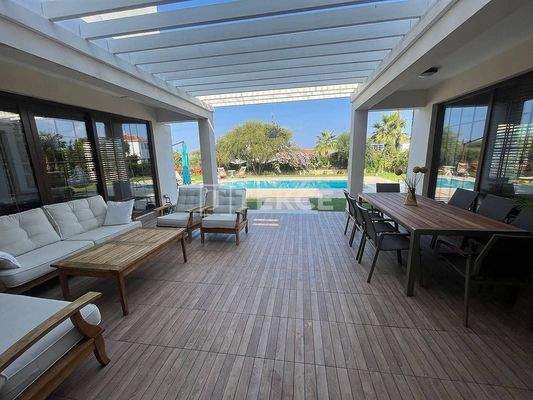 Detached Villa with Private Pool and Garden in Çatalköy Girne