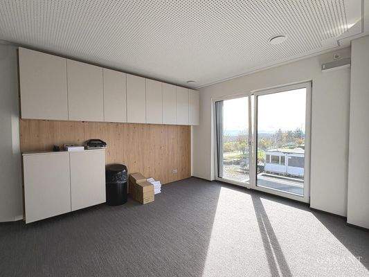 20251111 104436156 iOS