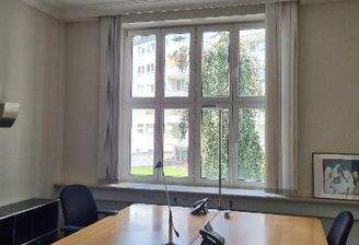 Büroraum 5 (+135 qm Gemeinfläche)