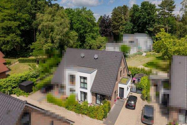 Uhlenflucht Hausansicht Drohne P