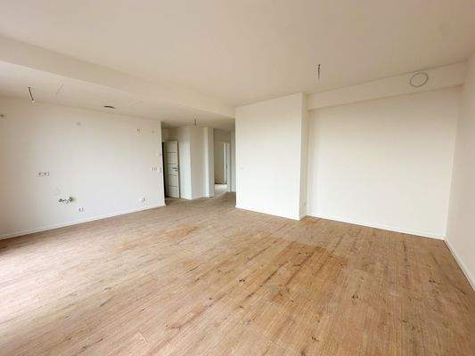 Lichtdurchfluteter Wohnbereich