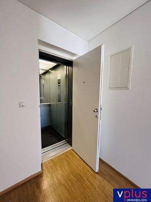 20230316_101050293_i