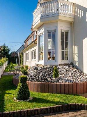 Vorderhaus Ansicht Balkon - Terrasse