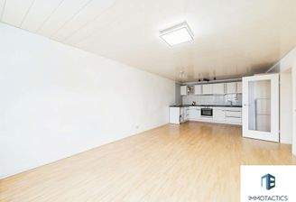 Wohn/ Essbereich - (KI leergeräumt))