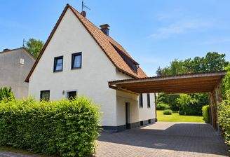 Einfahrt Carport.jpeg