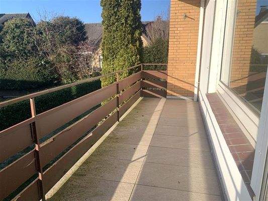 Balkon mit viel Platz und Weitsicht