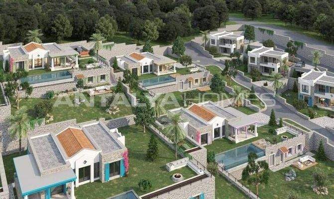 Houses with Private Pools and Sea Views in Bodrum Gumusluk