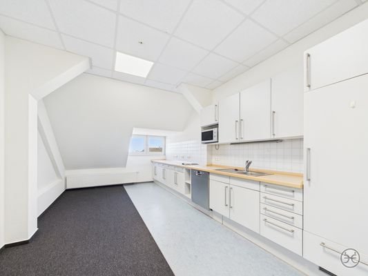 Eden-Ehbrecht-Immobilien_Bürofläche_Kreyenbrück_DG_007