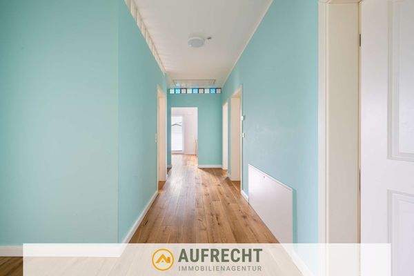 geräumiger Flurbereich