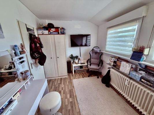 2.OG_Kinder-/Arbeitszimmer_02