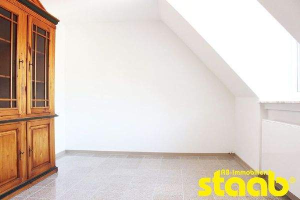 Wohnzimmer (ohne Schrank)