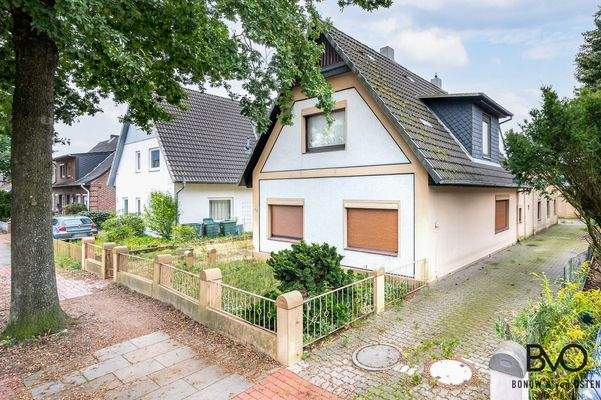 Zufahrt zum Grundstück