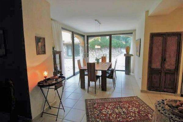 drinnen draussen speisen